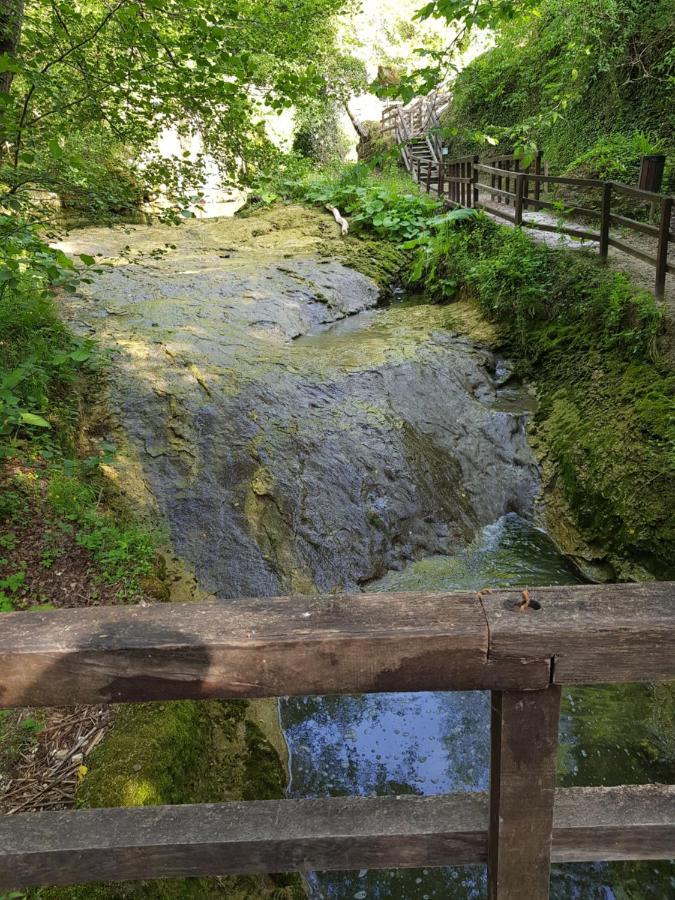 Appartamento Cascate Delle Marmore Eksteriør billede